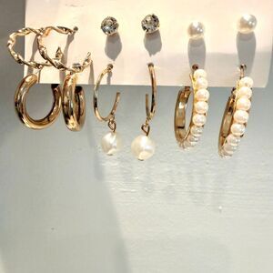 NWT Lot Of 6 Pairs DH Gate Assorted Gold-tone & Faux Pearl Hoop & Stud Earrings